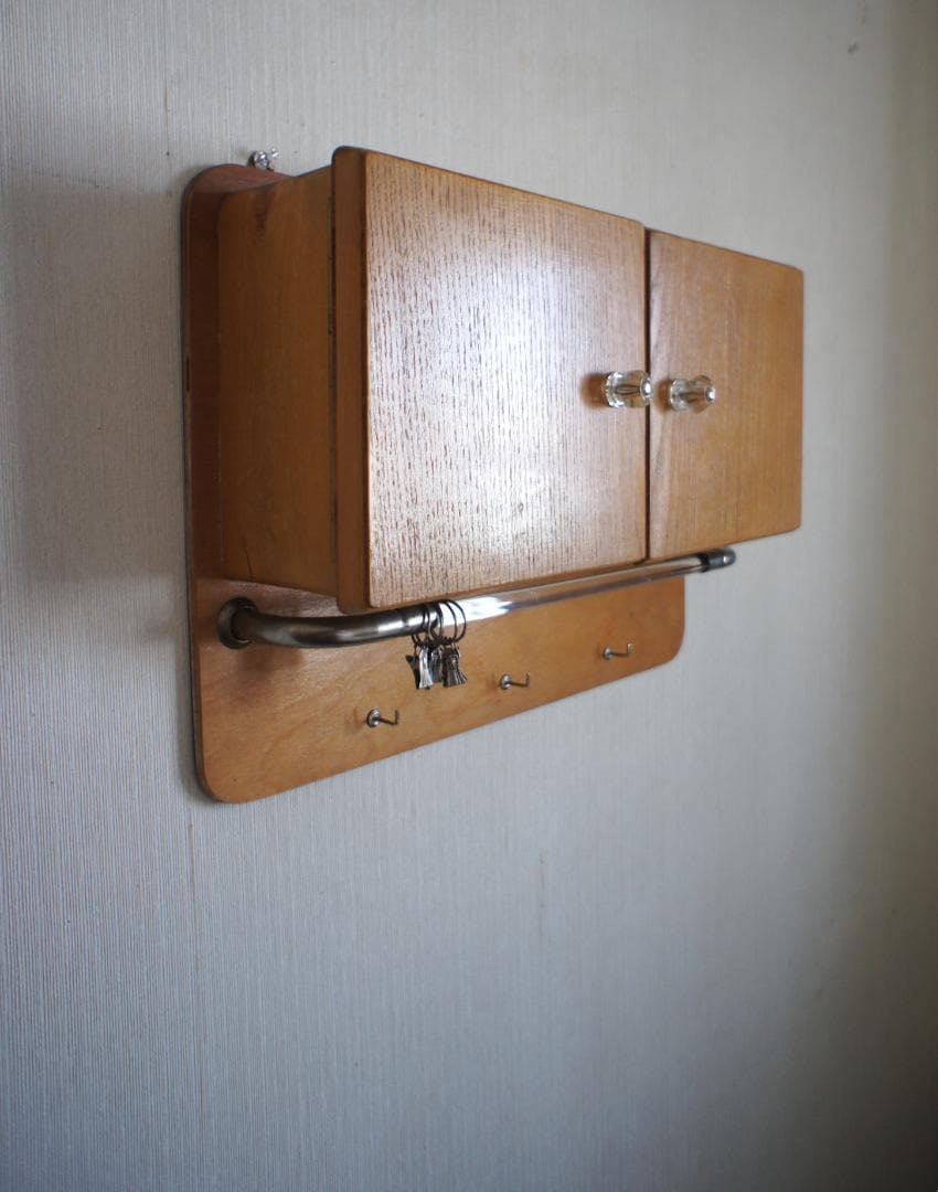 ウォールキャビネット　飾り棚　ブロカント　フレンチ　フランスアンティーク