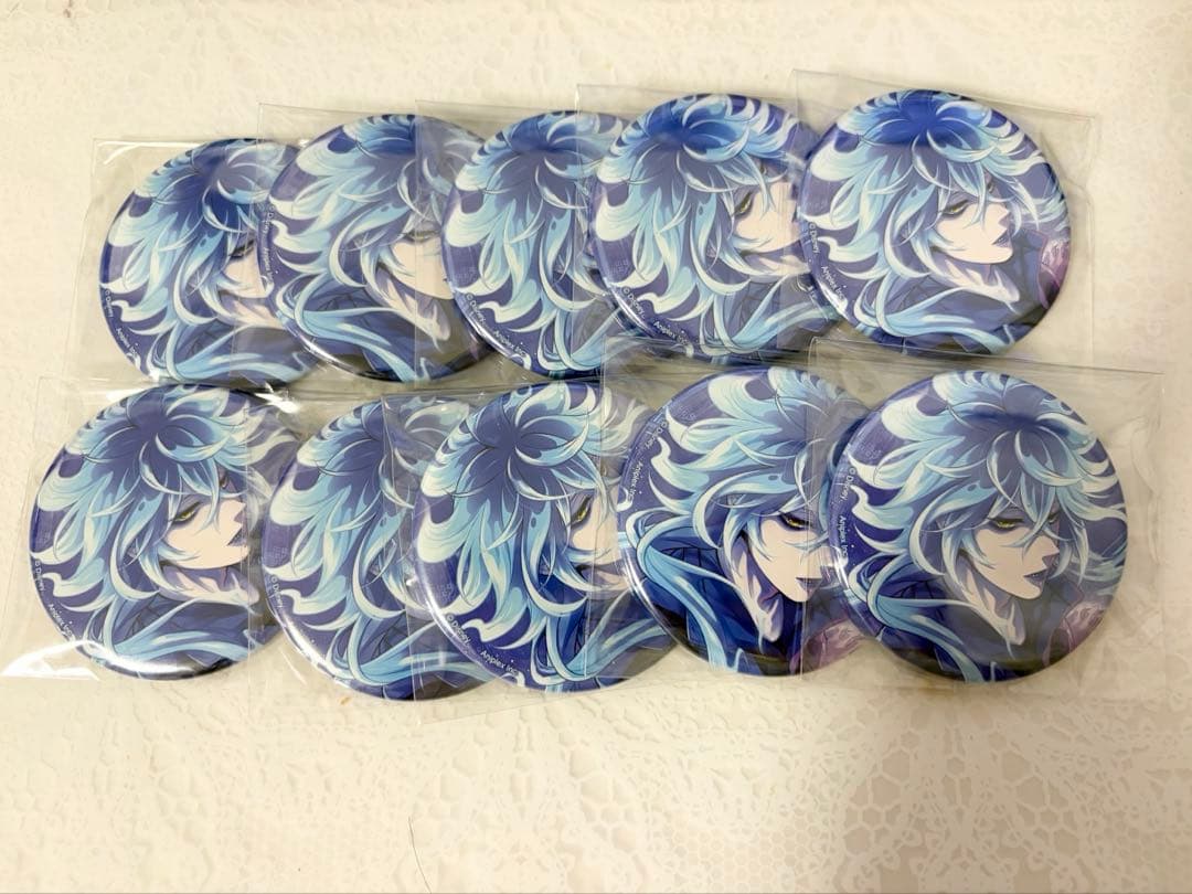 ツイステ　寮服缶バッジ イデア10