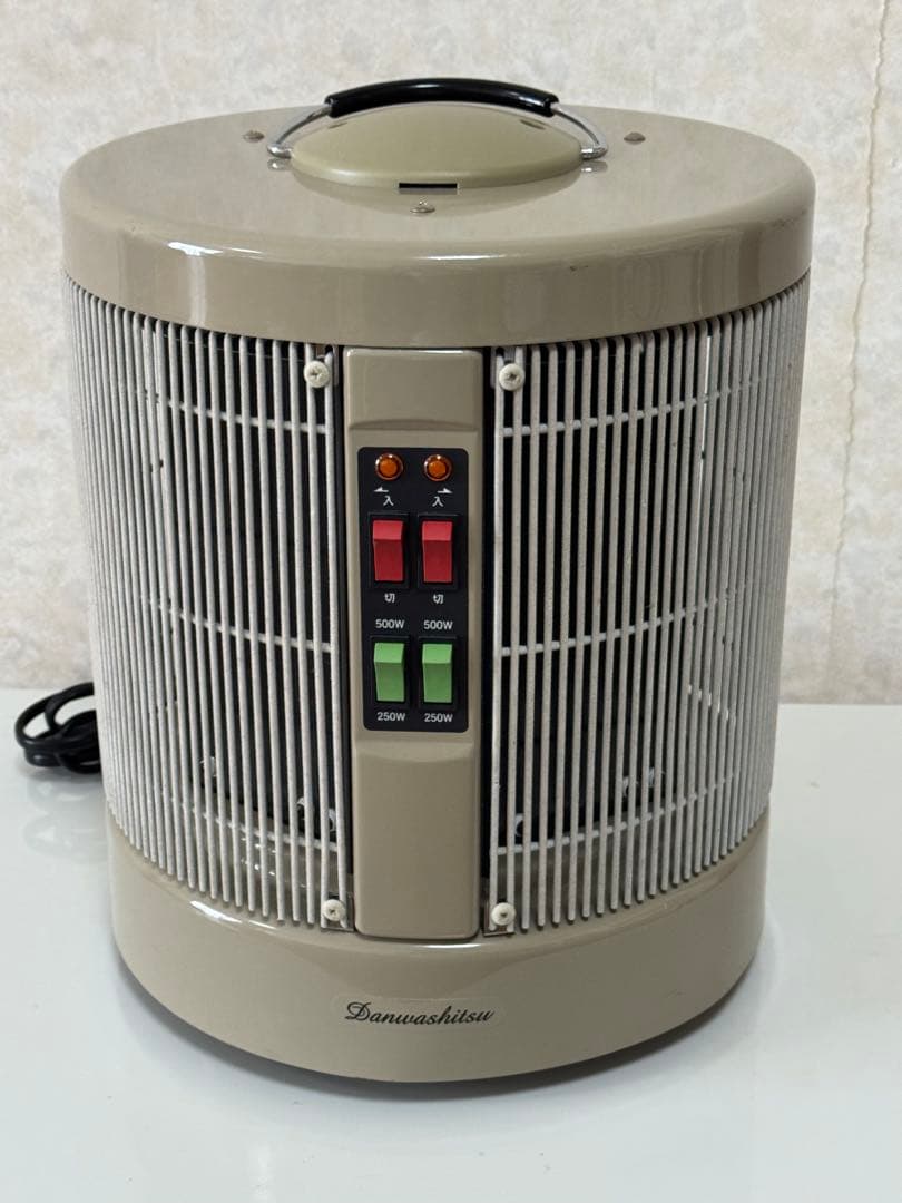 暖話室 1000型 DAN1000-R16遠赤外線パネルヒーター