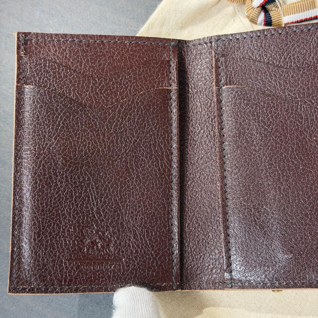 【新品未使用】イルビゾンテ 二つ折り がま口 財布 ブラウン