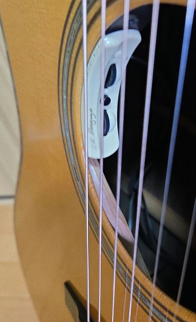 ヤマハLL36 L.R.Baggs. Anthem アコースティックギター