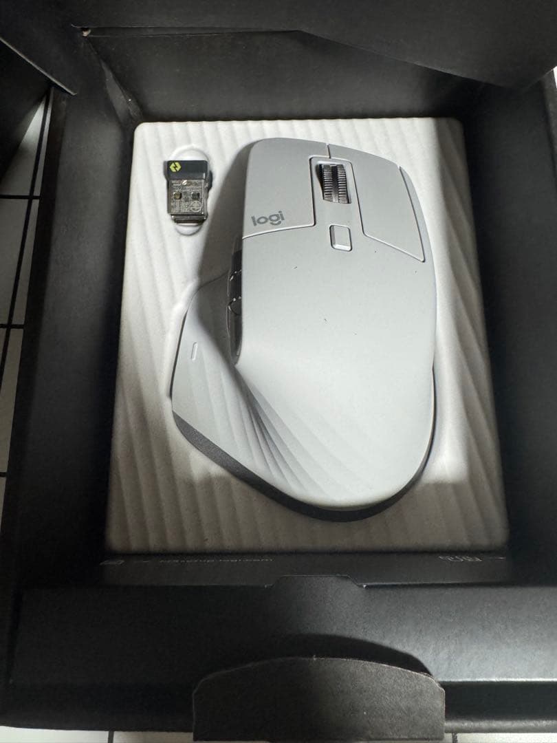 Logitech MX MASTER 3S ホワイト 本体