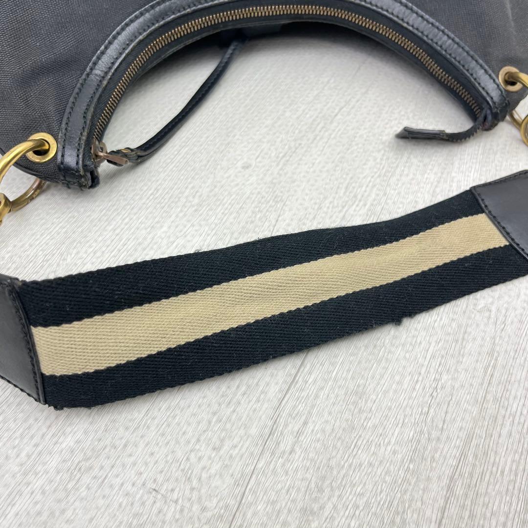 GUCCI グッチ ハンドバッグ ワンショルダーバッグ レザー 三日月 型