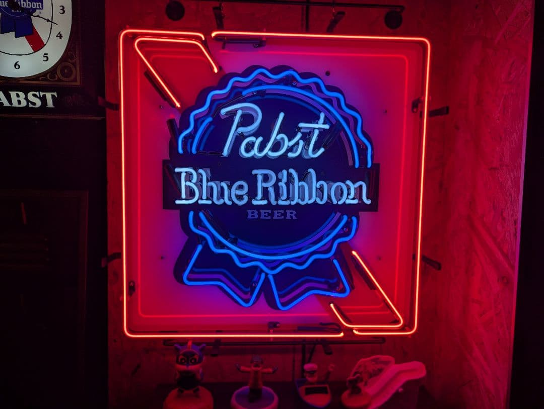 Pabst Blue Ribbon　ネオンサイン