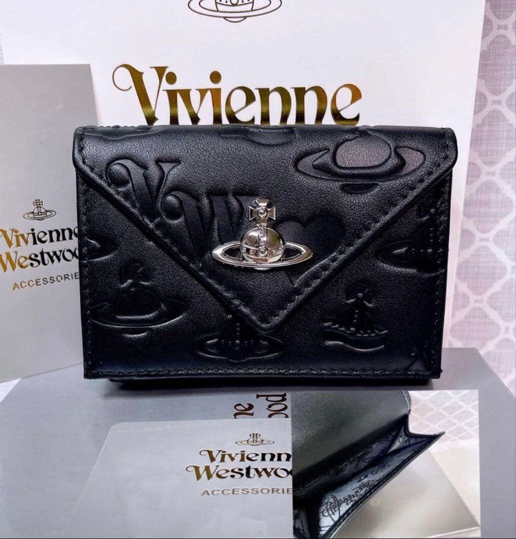 【内柄も素敵☆最新】Vivienne Westwood 三折財布 マット 黒