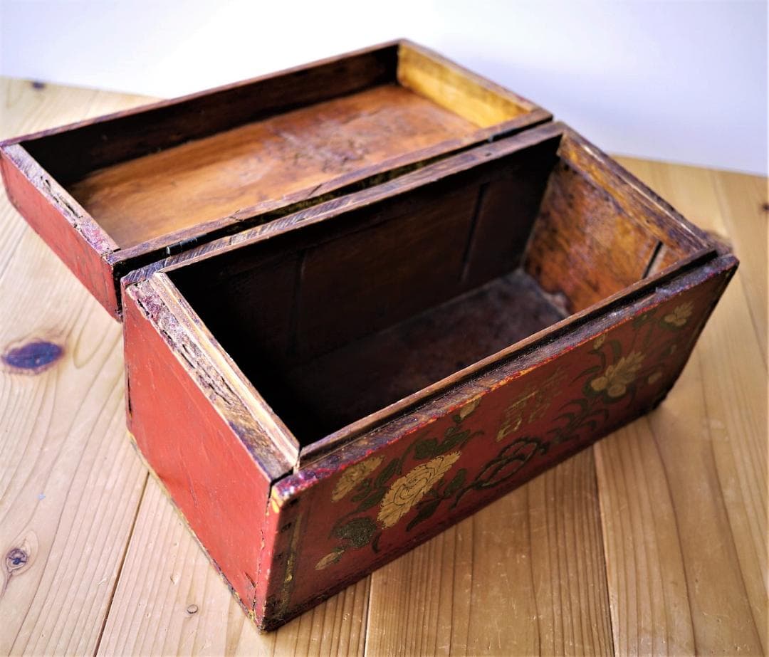 赤塗木箱　バニティージュエリーボックス　双喜吉祥図案　祝結婚記念　中国