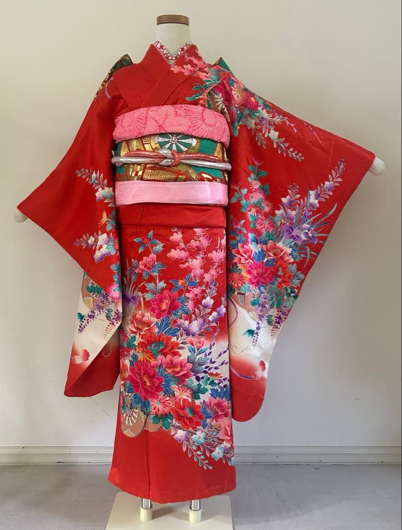 7歳　七五三　ちりめん正絹着物　古典柄　帯　帯揚げ　帯締め　しごき　セット