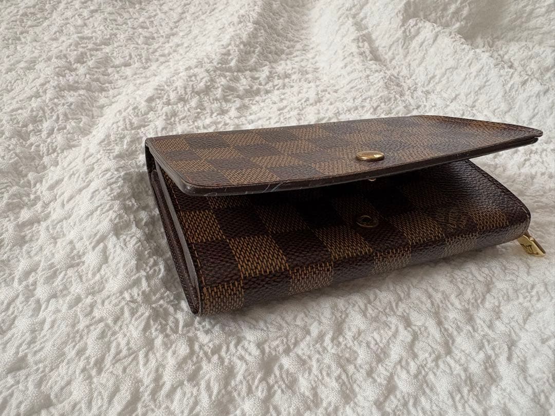 Louis Vuitton ルイ・ヴィトン ダミエ 二つ折り財布　トレゾール