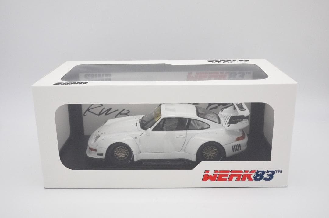 1/18 ポルシェ 911 (993) RWB Rauh-Welt ホワイト