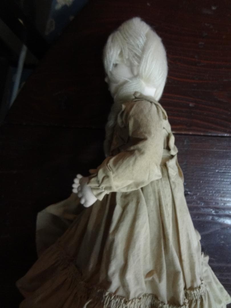 萩原一至    BASTARD!! -暗黒の破壊神-　　ビスク人形