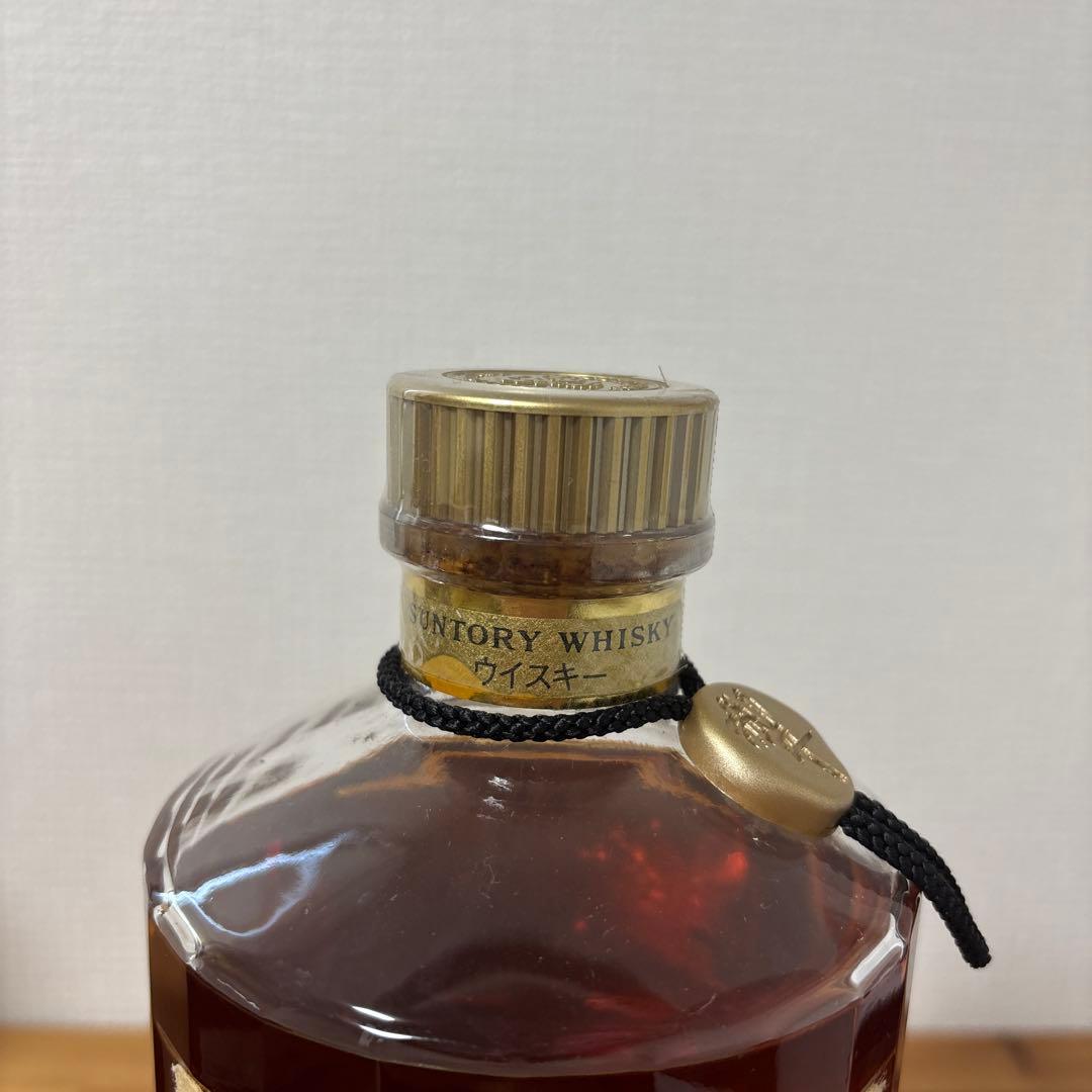 サントリーウイスキー響　臼杵運送会社創立40周年記念ボトル　裏ゴールドラベル