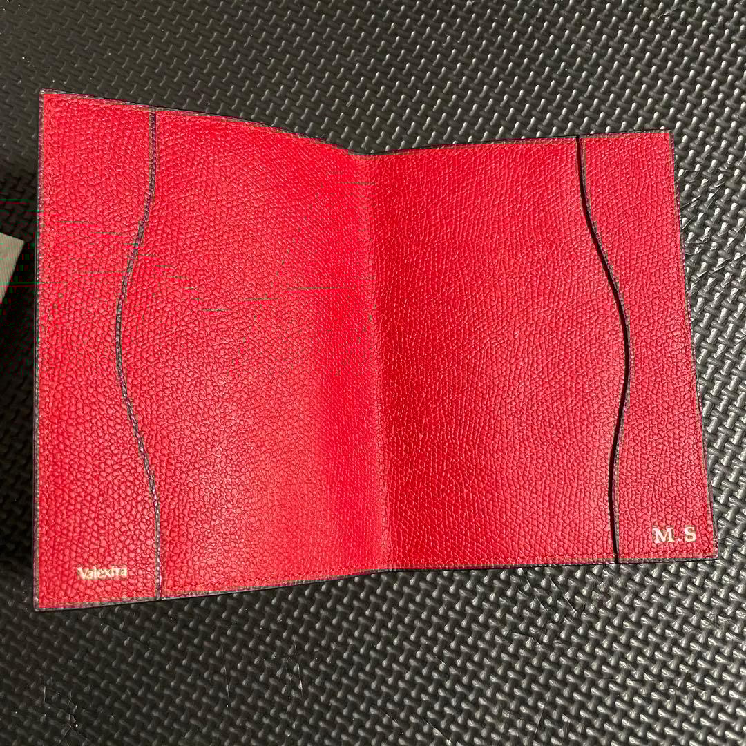 Valextra パスポートケース