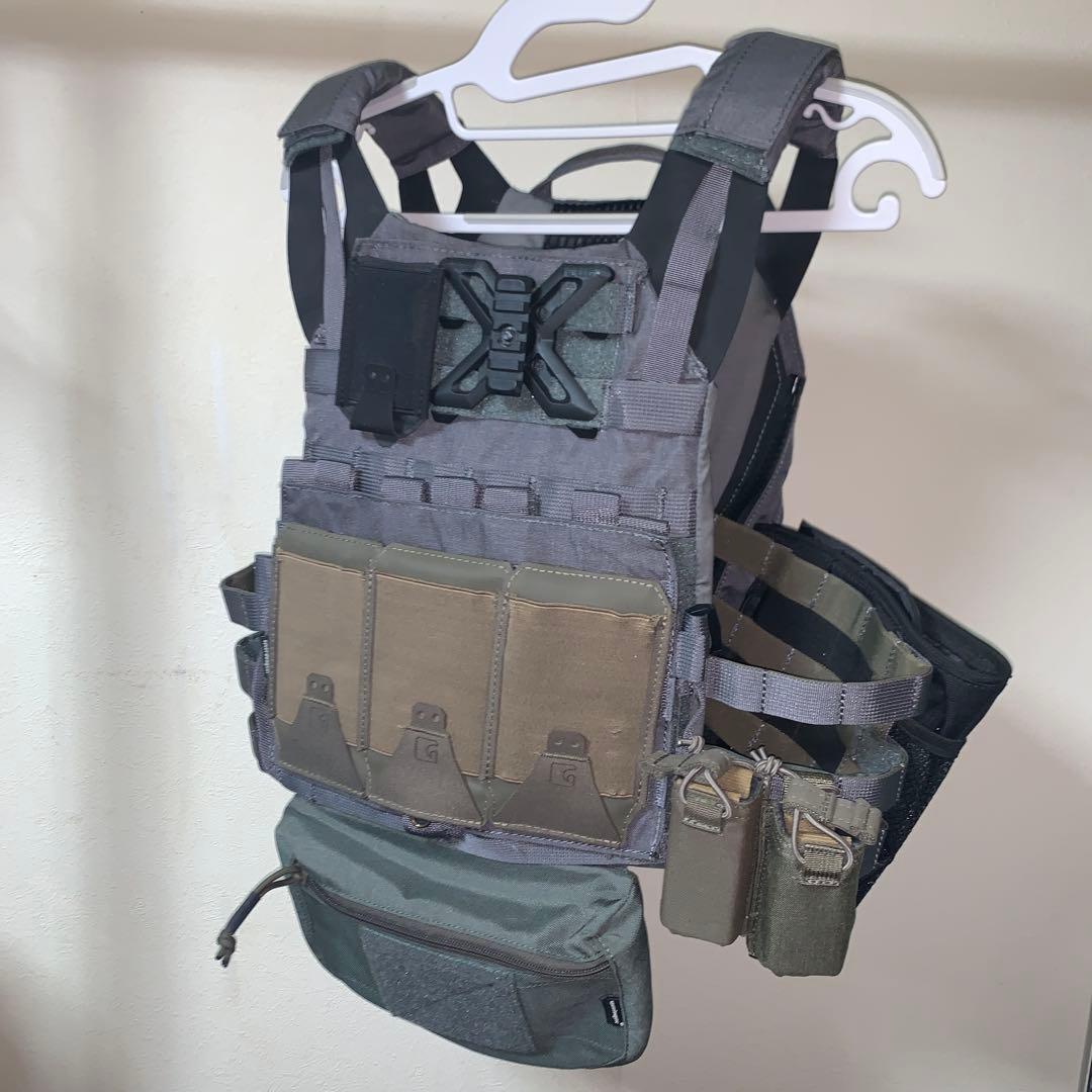 EMERSON CPスタイル JPCプレートキャリア 2.0 Wolf Grey