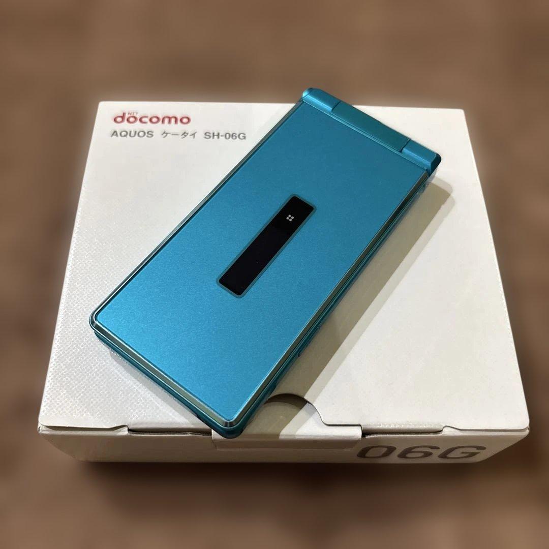 docomo AQUOSケータイ SH-06G Blue Green