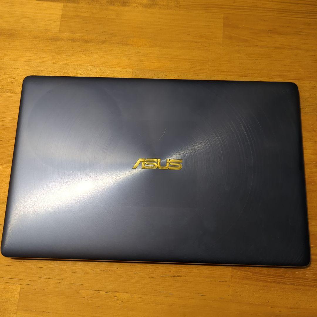 ASUS Zenbook 3 UX390　初期化済み