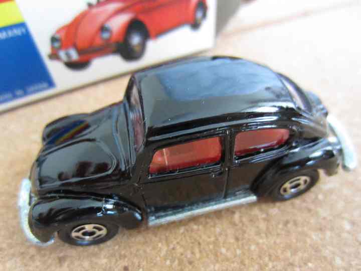 外国型トミカ／フォルクスワーゲン／ビートル／ブラック