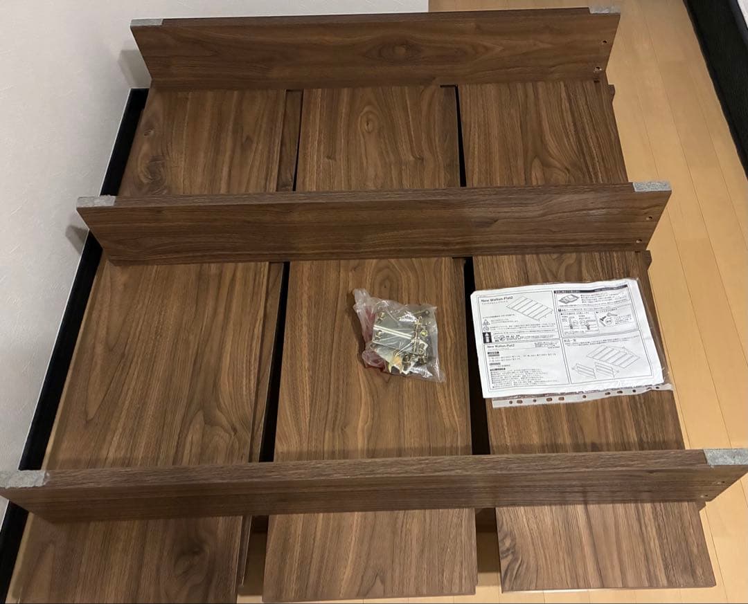 美品　LOWYA ベッドフレーム　マットレス付き　東京都大田区内直接引き取り