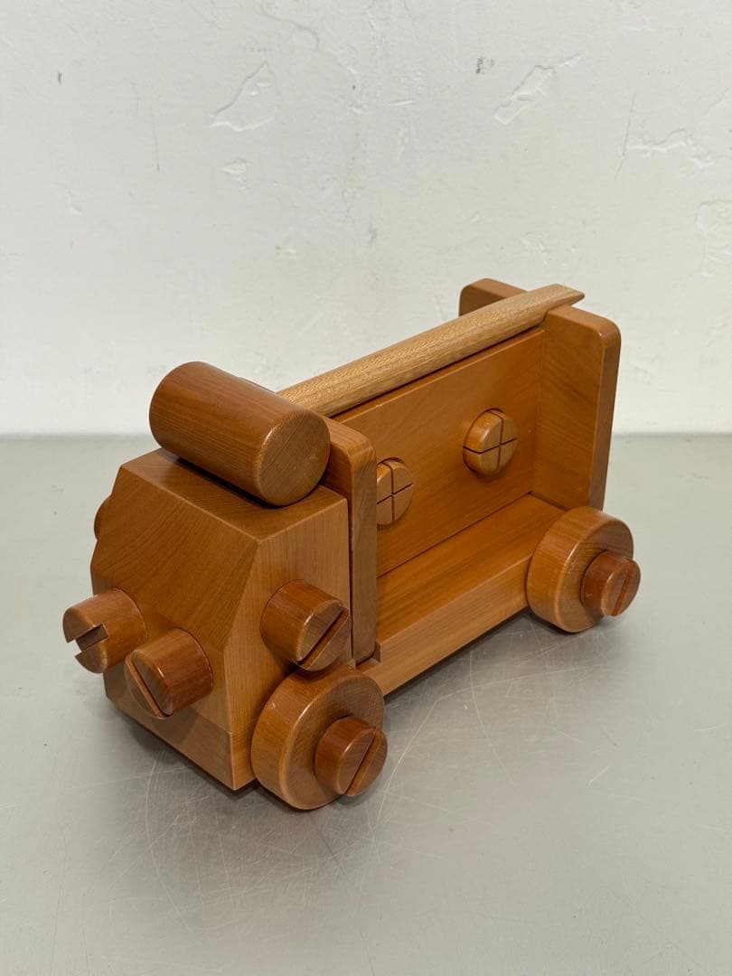 寺内定夫 木のおもちゃ4つセット あひる ひと トンカチぐるま イスとテーブル