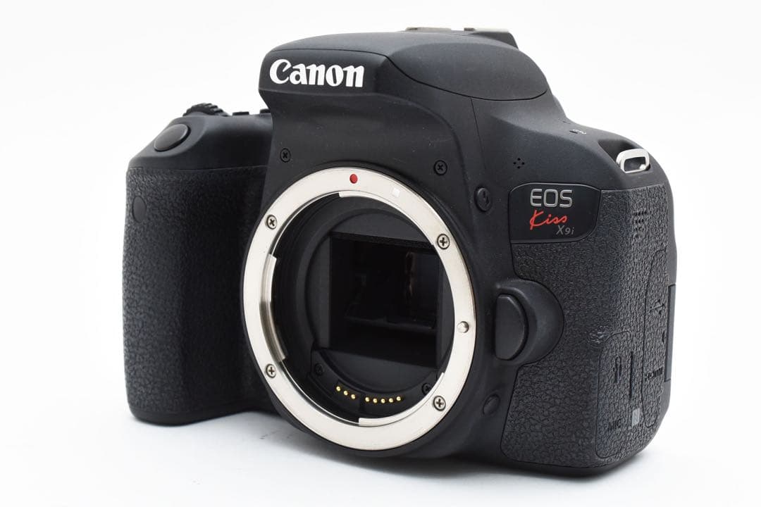 デジタル一眼レフカメラ/Canon EOS Kiss X9i望遠レンズセット