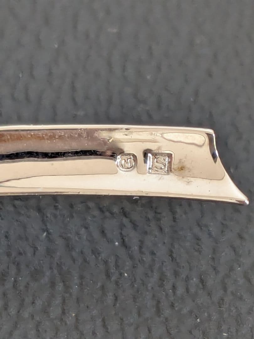 ゆ*い様 MIKIMOTO　リボンデザイン シルバーブローチ パール付き