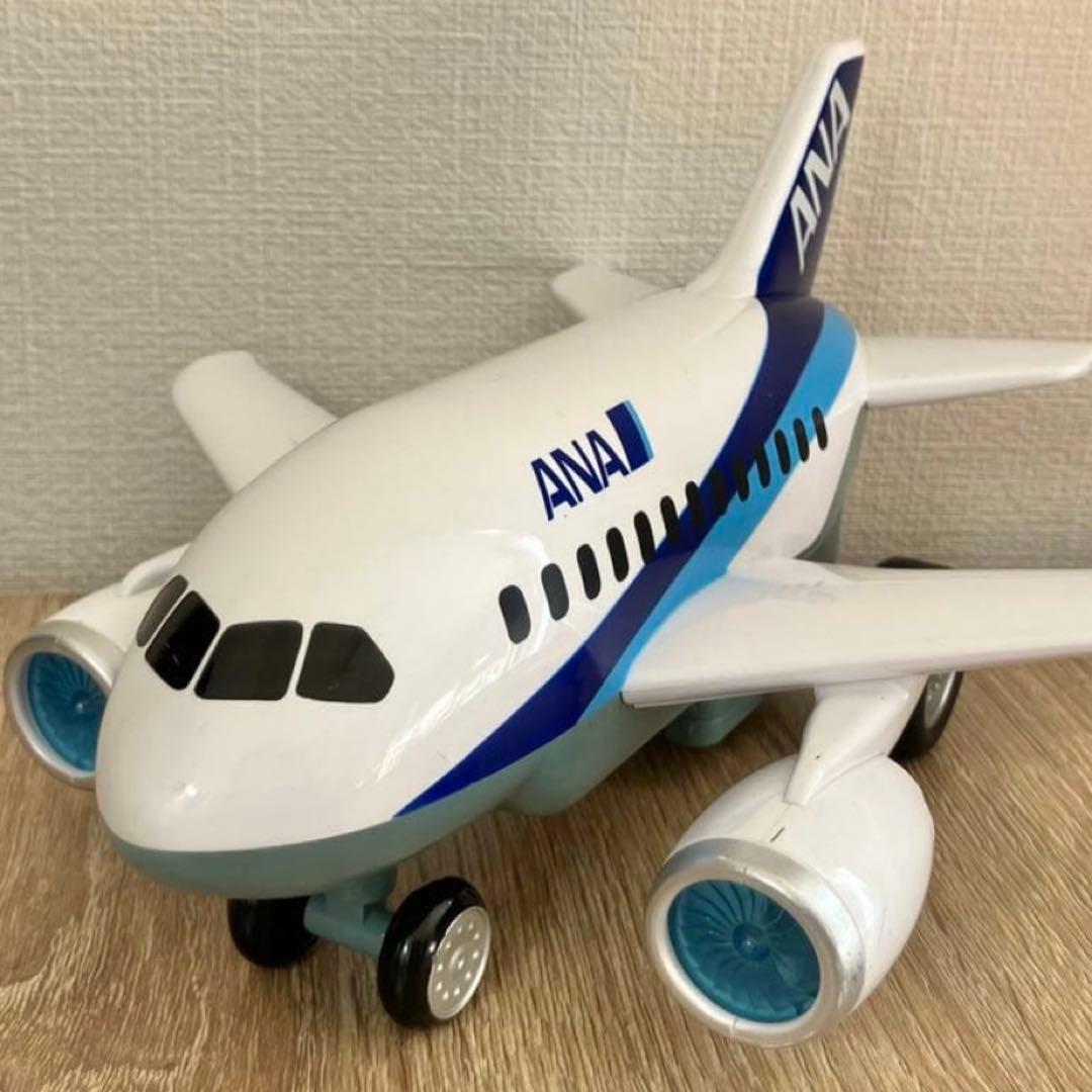 ANA飛行機おもちゃ