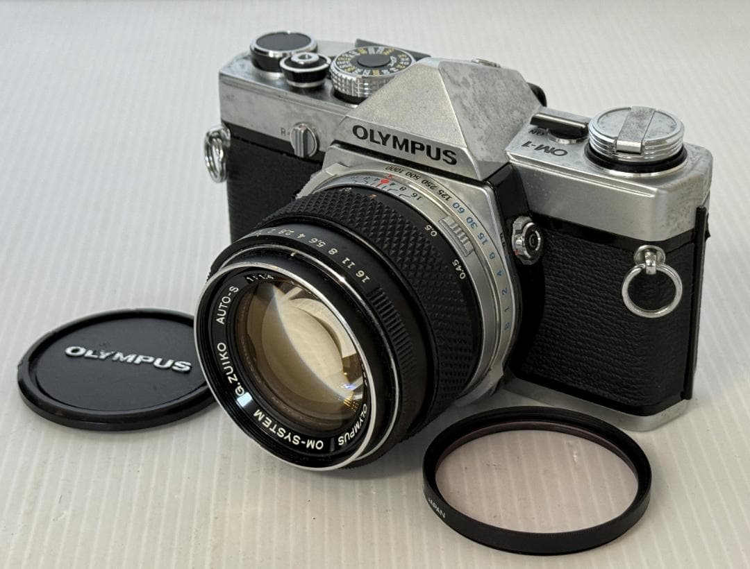 オリンパス OM-1+標準レンズG.ZUIKO Auto-S F1.4 50mm