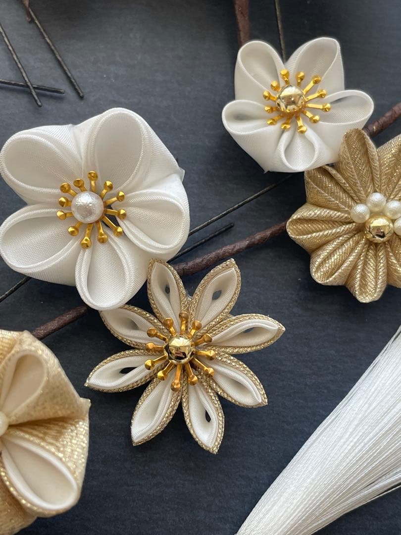 金白髪飾り　振袖髪飾り　成人式髪飾り