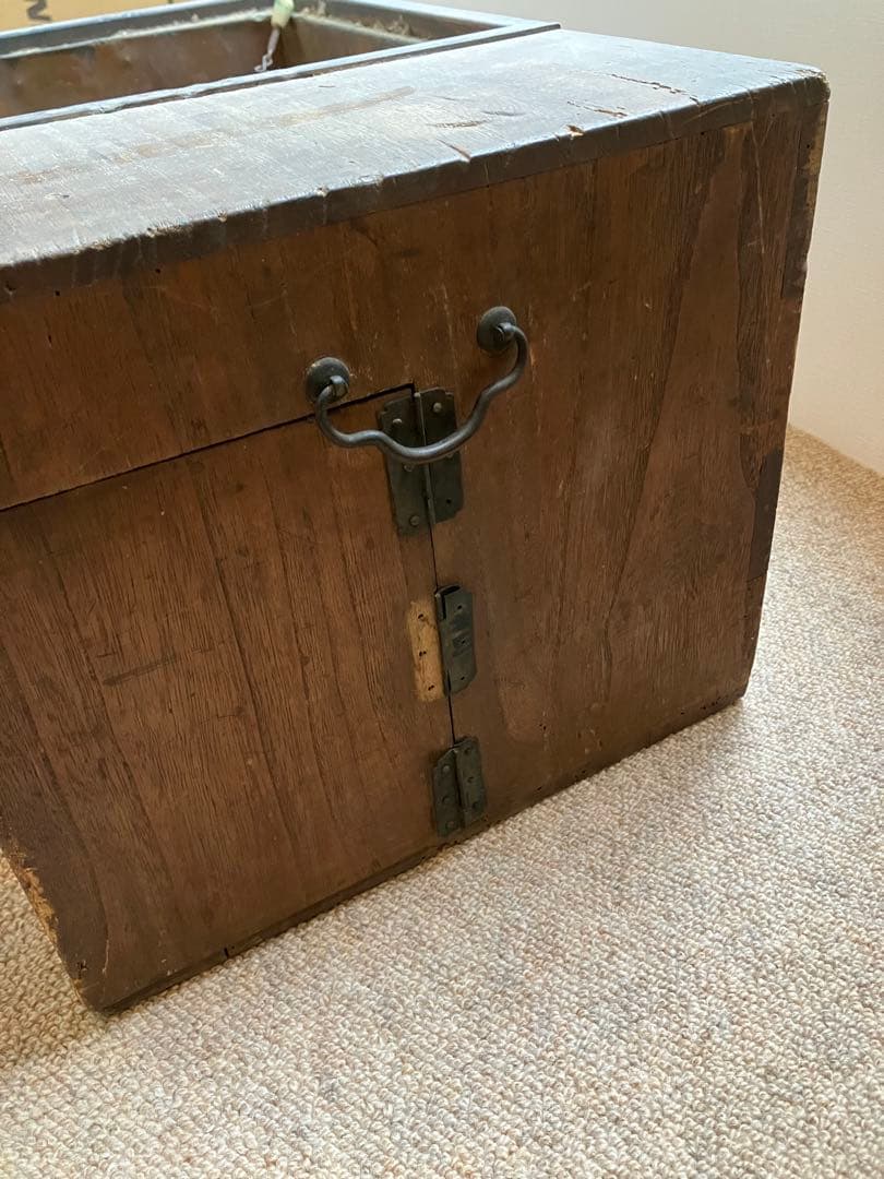 古道具・木製火鉢・引き出し付き