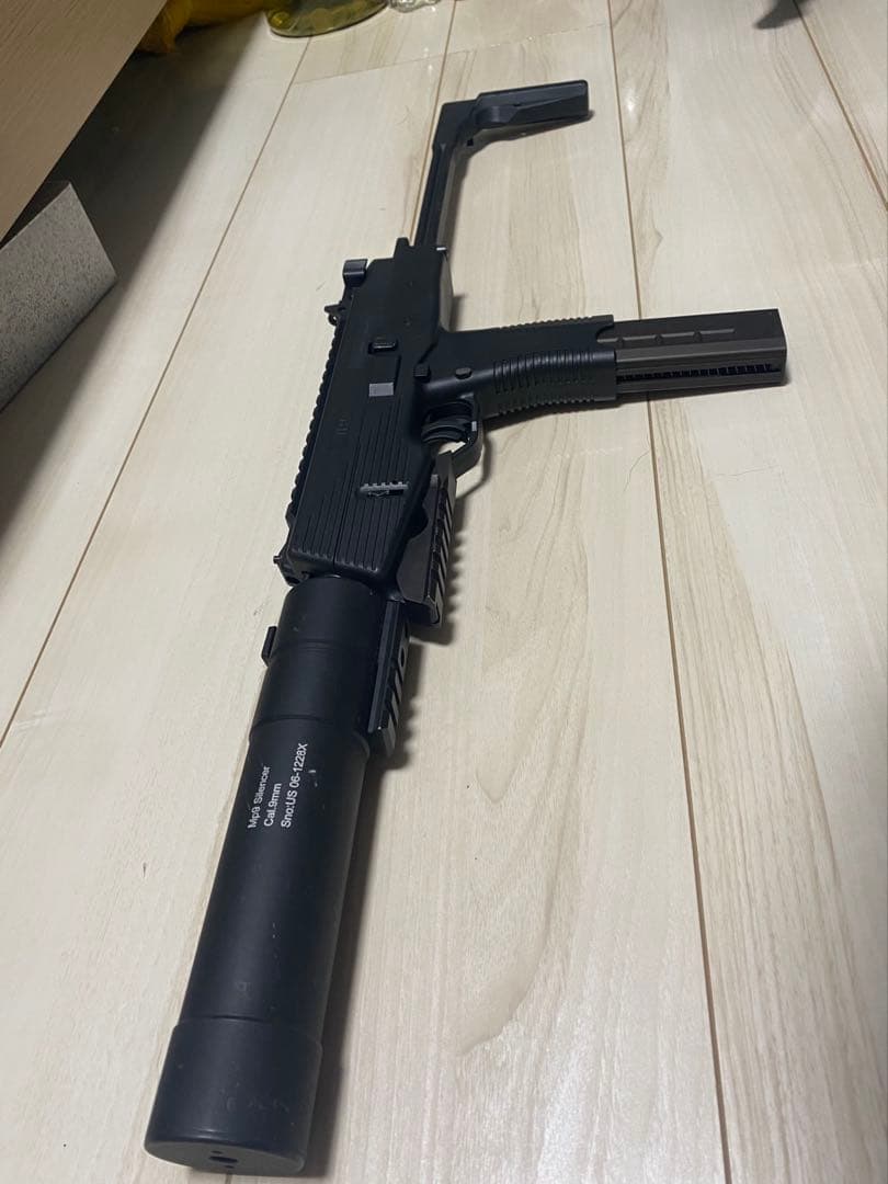 ク*タ様 希少　KSC TP9 (MP9) SMG ガスガン　電動ガン