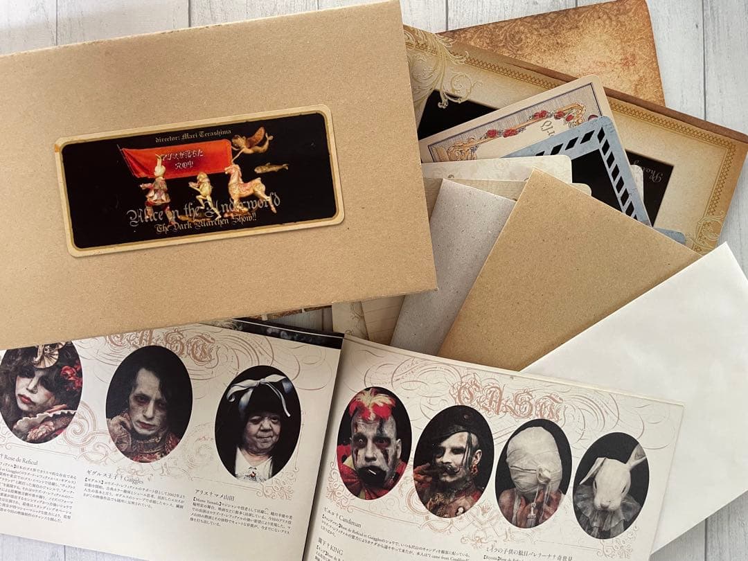 アリスが落ちた穴の中 Dark Marchen Show!! ART＋DVD