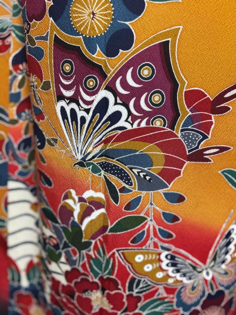 特価品！カラシ色　雅な京紅型振袖6点フルセット+帯揚げ１枚おまけ 蝶と四季の花