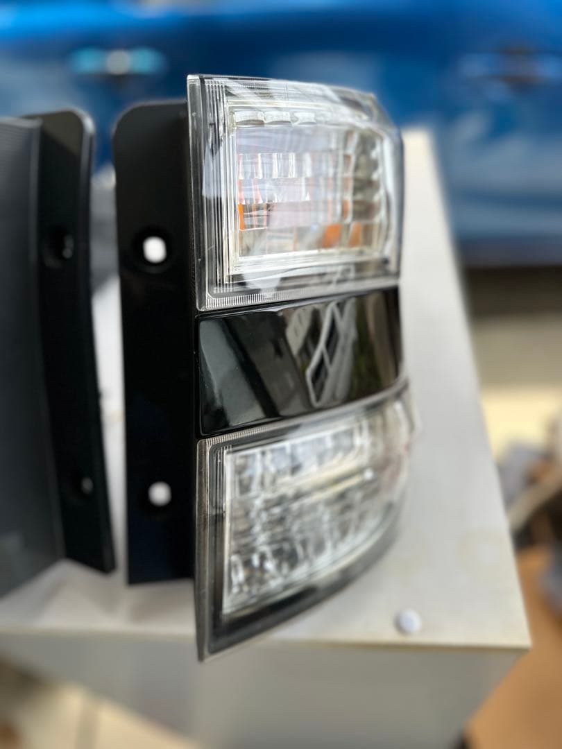 20ヴェルファイア 前期テールランプ