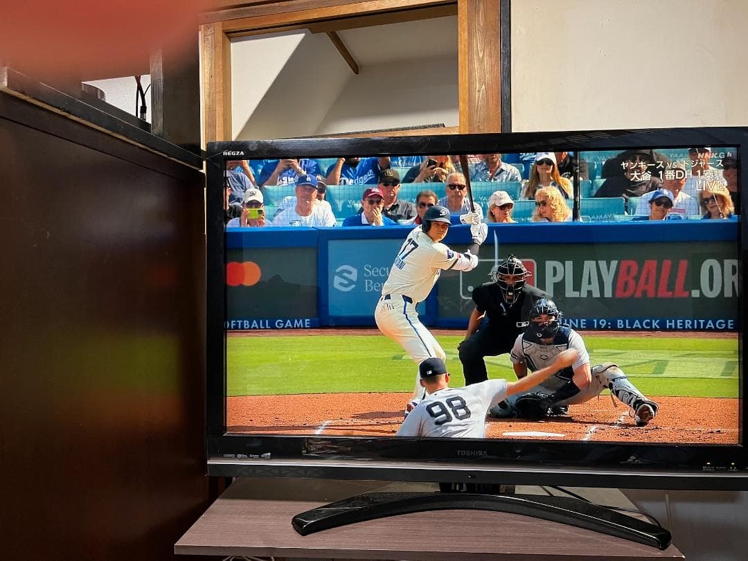 動作品　東芝　 42Z9000　レグザ入魂のＣＣＦＬ蛍光管液晶ＴＶ、最後の名機