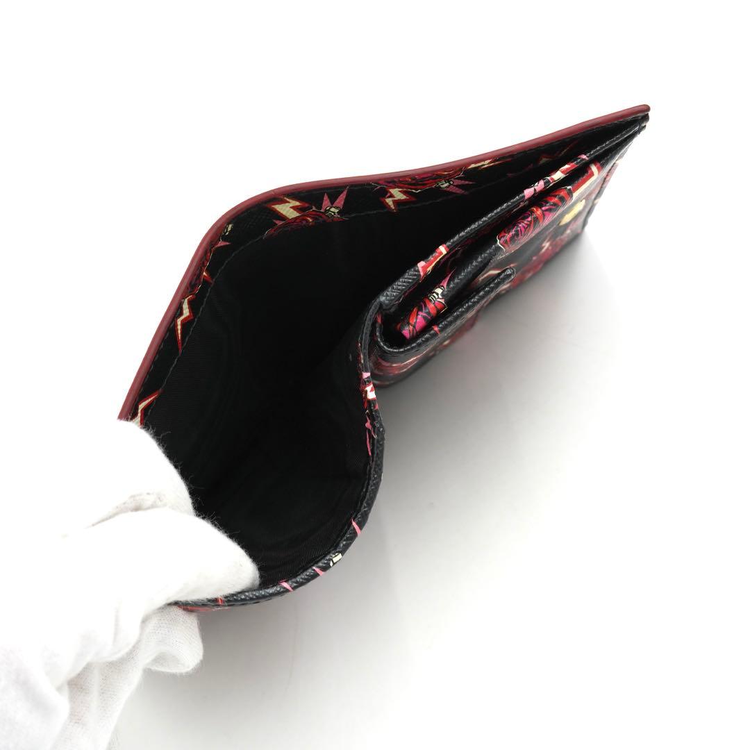 ✨未使用展示品・箱保証書付き✨　PRADA ミニ財布　サフィアーノ　バラ　花柄