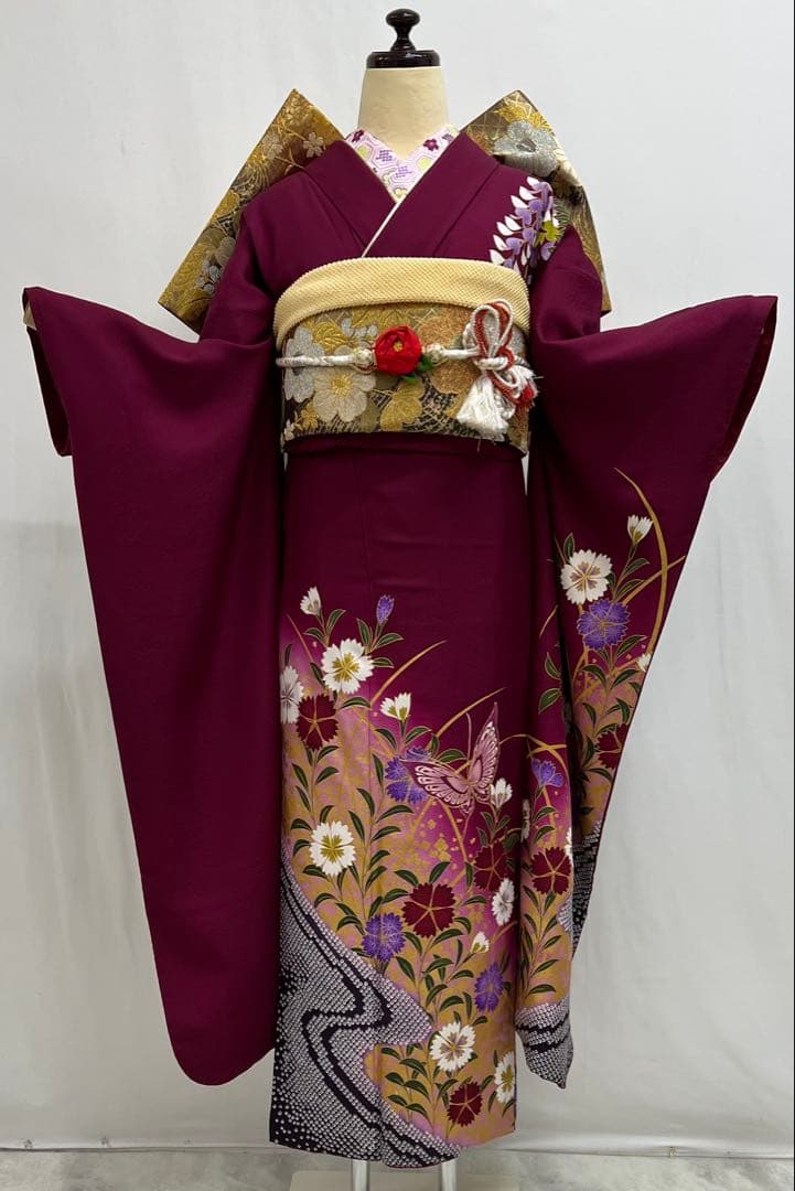 振り袖　フルセット　別誂長襦袢付　金彩加工　金駒刺繍　成人式　蝶々　643
