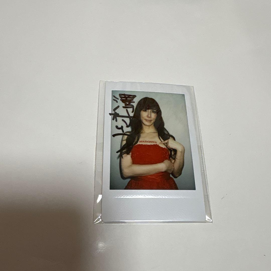 貴重な引退イベント　澤村レイコ 直筆サインチェキ　赤ドレス