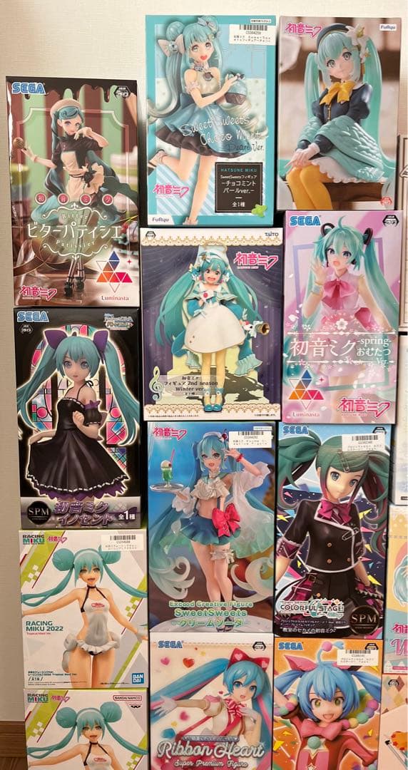 初音ミク　プライズ　フィギュア　まとめ売り　24点
