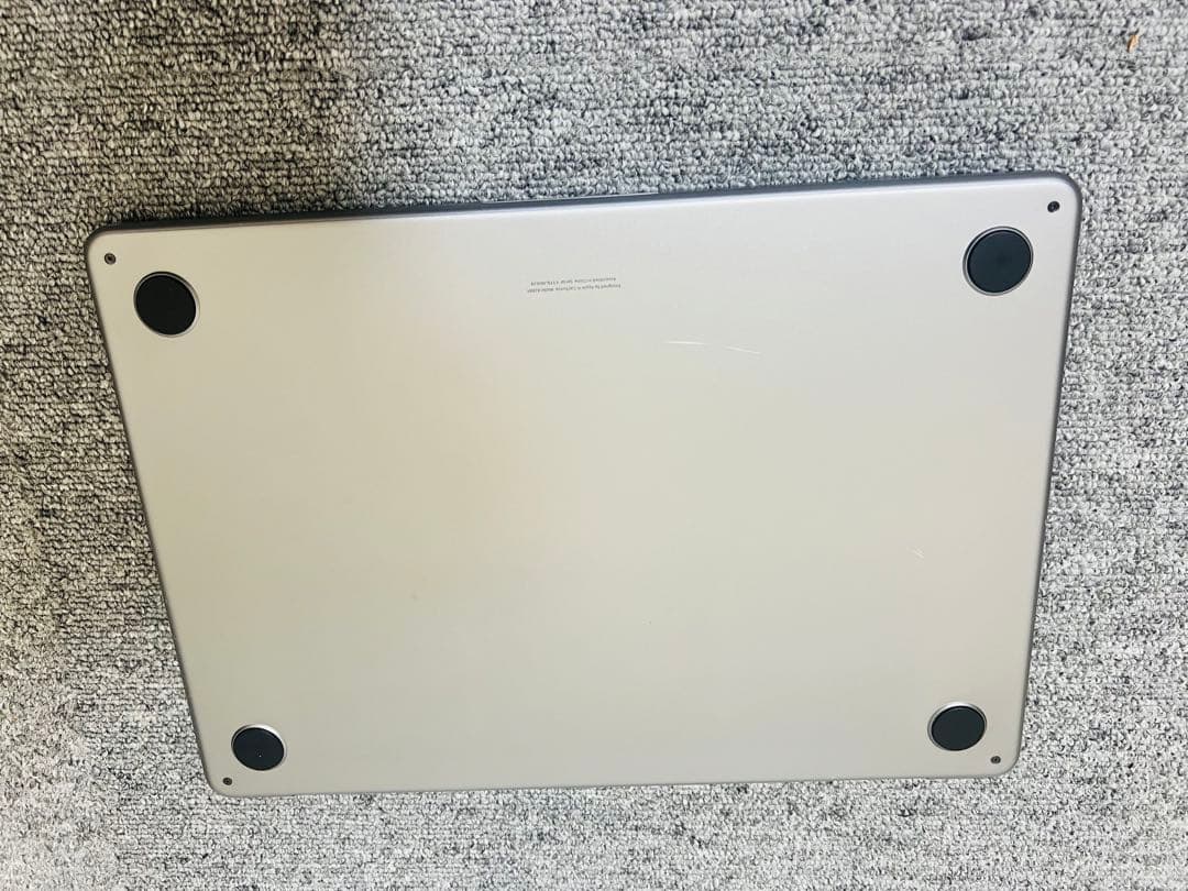 Macbook Air M2 13インチ 8GB 256GB
