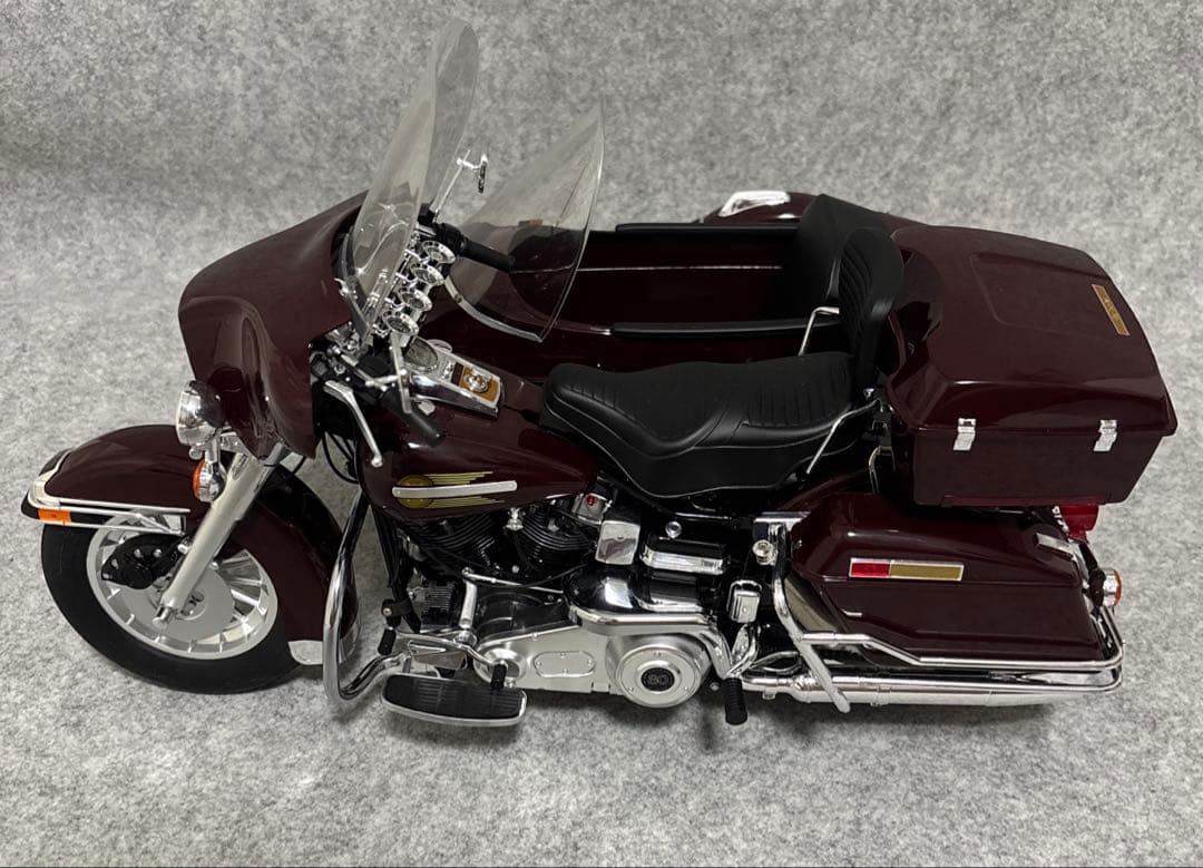 希少品ハーレーダビッドソン FLH クラシック サイドカー 1/6 タミヤ