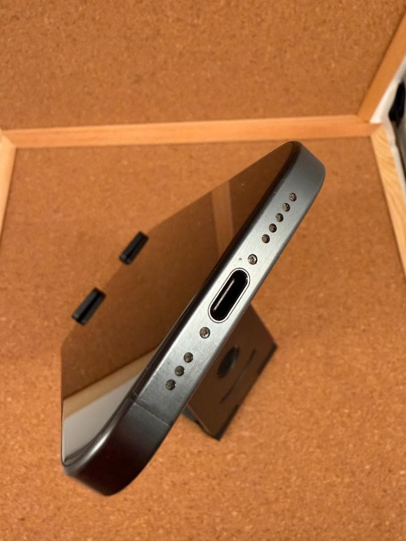 iPhone 15 Pro ブラック 128 GB バッテリー100%