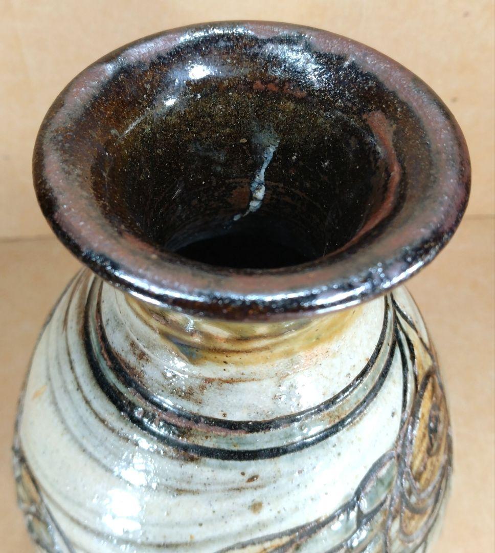 【本物保証】金城次郎 魚紋花瓶(魚2）共箱 栞 人間国宝 壷屋焼 状態良い