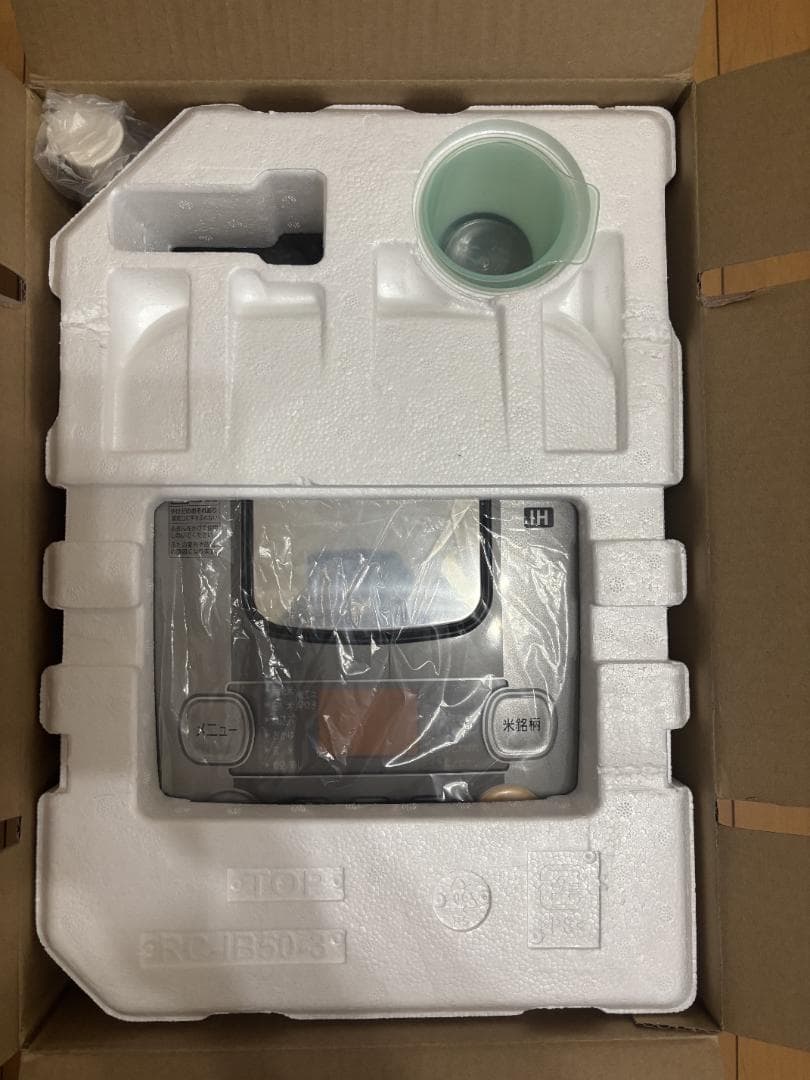 アイリスオーヤマ 炊飯器 IH式 5.5合 RC-IB50-B〈新品〉