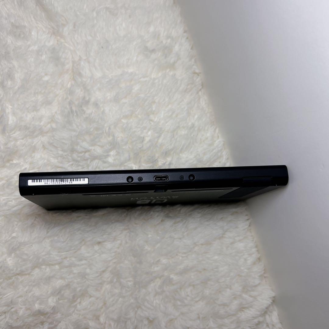 【極美品】Nintendo Switch 本体