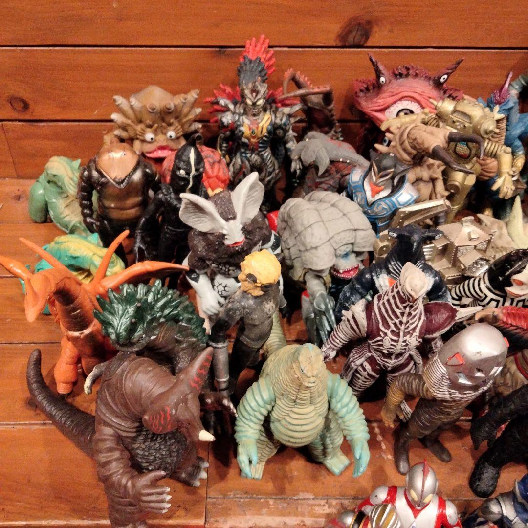 円谷プロ ウルトラマン 怪獣 星人 ソフビ フィギュア 計87体