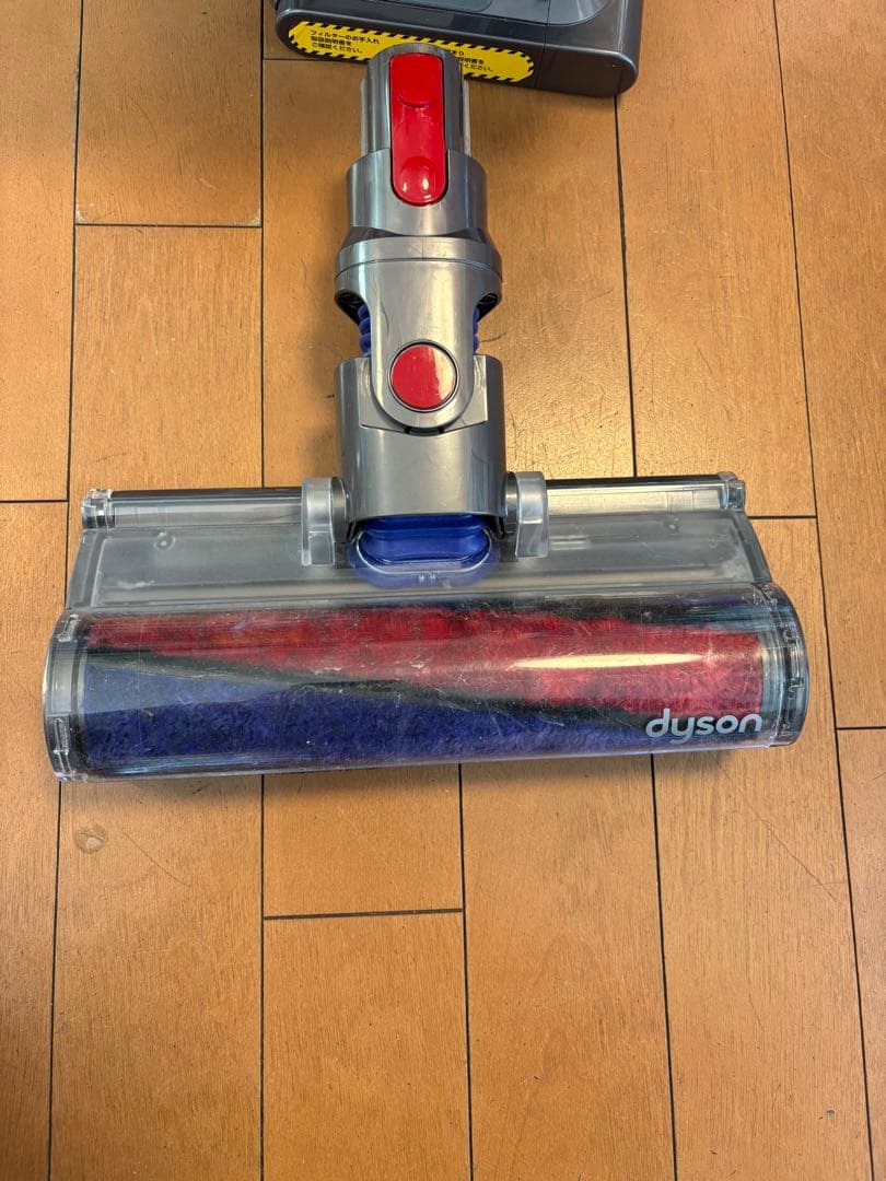 dyson スティッククリーナー 本体　SV12 付属品　現状品　動作ok