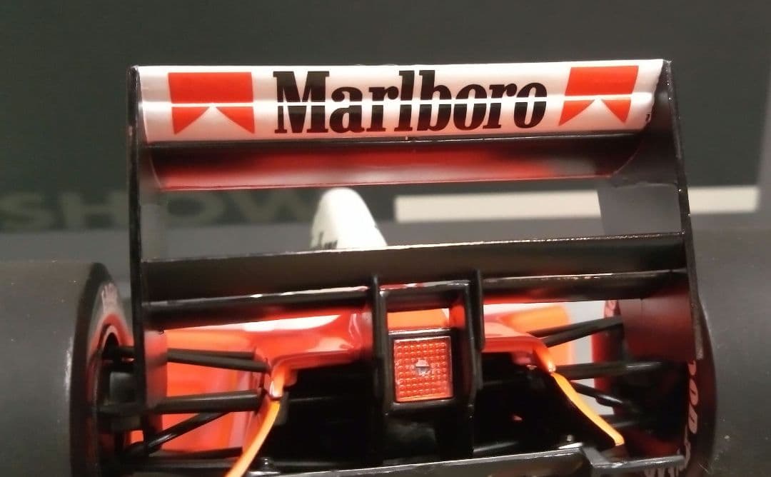 ミニチャンプス 1/18 F1 マクラーレン MP4/7A セナ リペイント