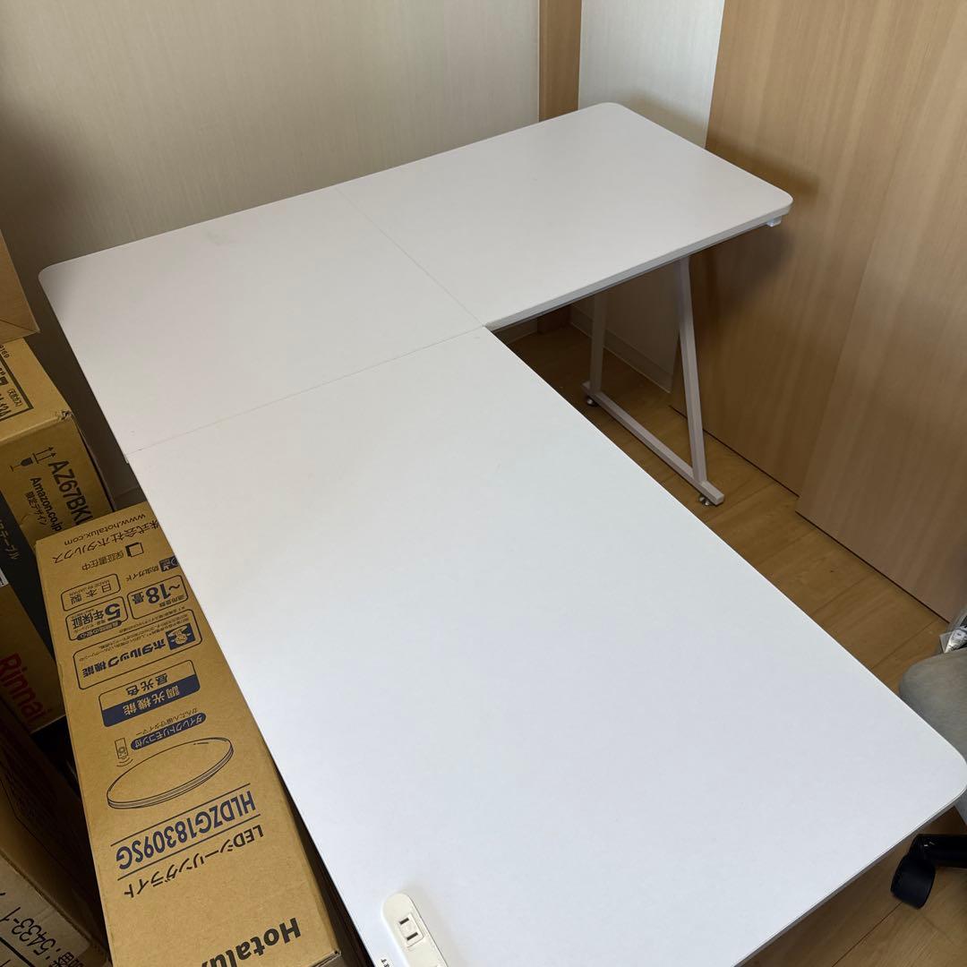 L字型ホワイトパソコンデスク　山善(YAMAZEN) PND-1300