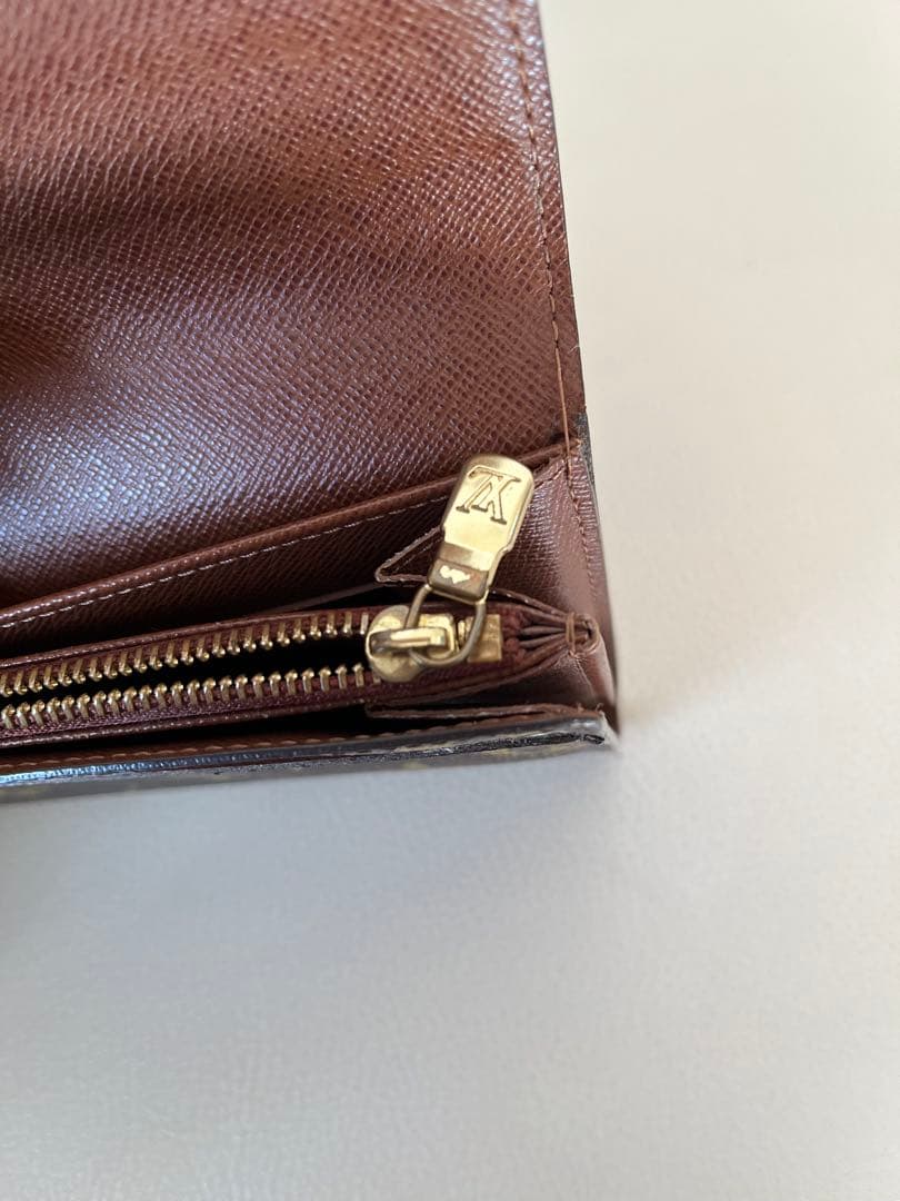 LOUIS VUITTONモノグラム長財布