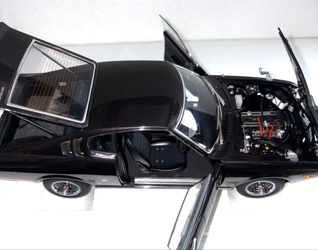 オートアート トヨタセリカ2000GT リフトパック 1/18 Aa