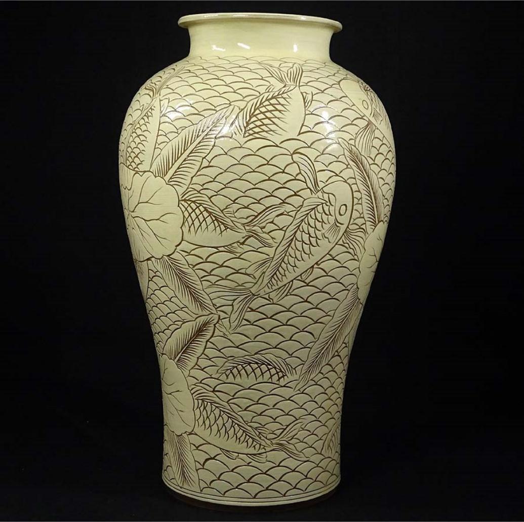 時代物 韓国美術 龍岩窯 鯉陰刻 花瓶 高約36cm 花器 箱付 c06193